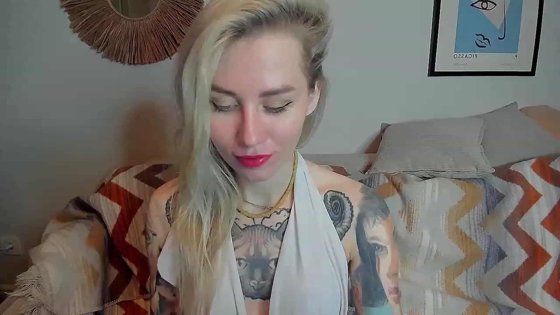 Gallery image thumbnail from Alexa_Smithhh's myfreecams stream on, 10/15/2023, 18:45 image 7 of 20