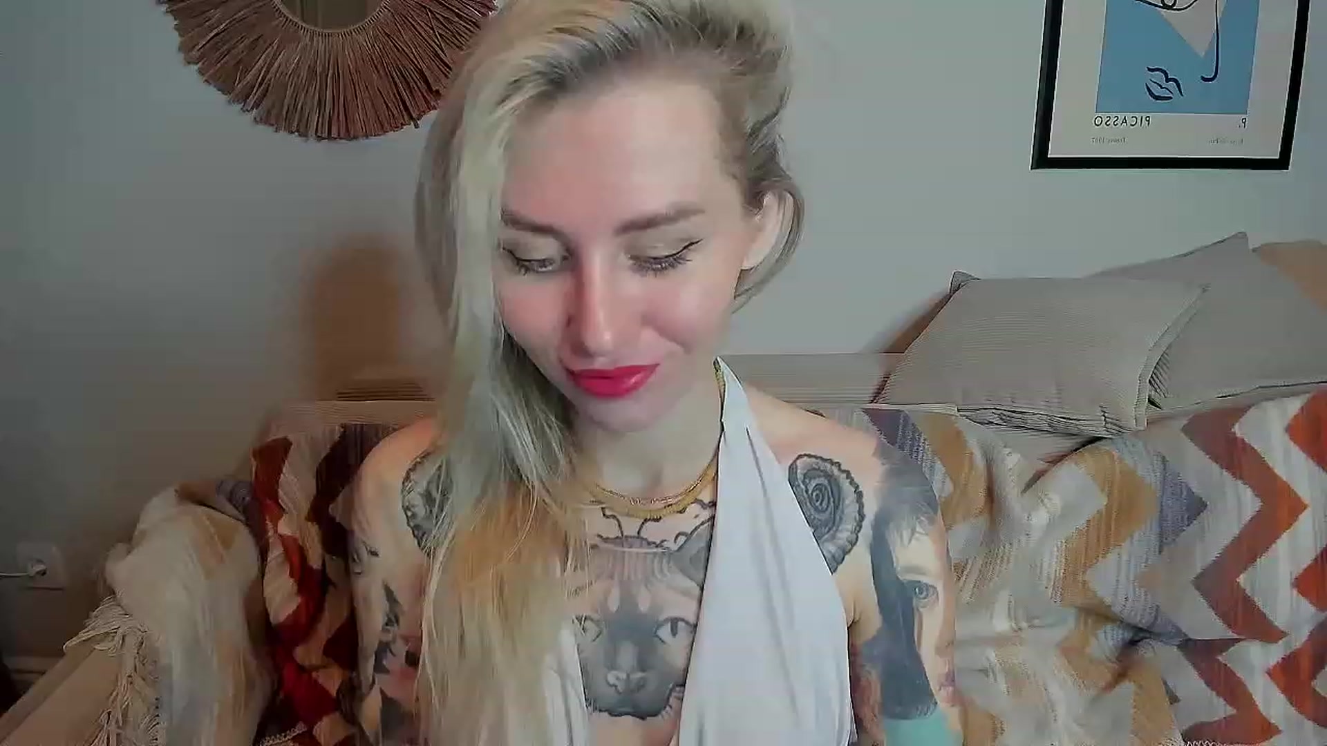 Gallery image thumbnail from Alexa_Smithhh's myfreecams stream on, 10/15/2023, 18:45 image 15 of 20