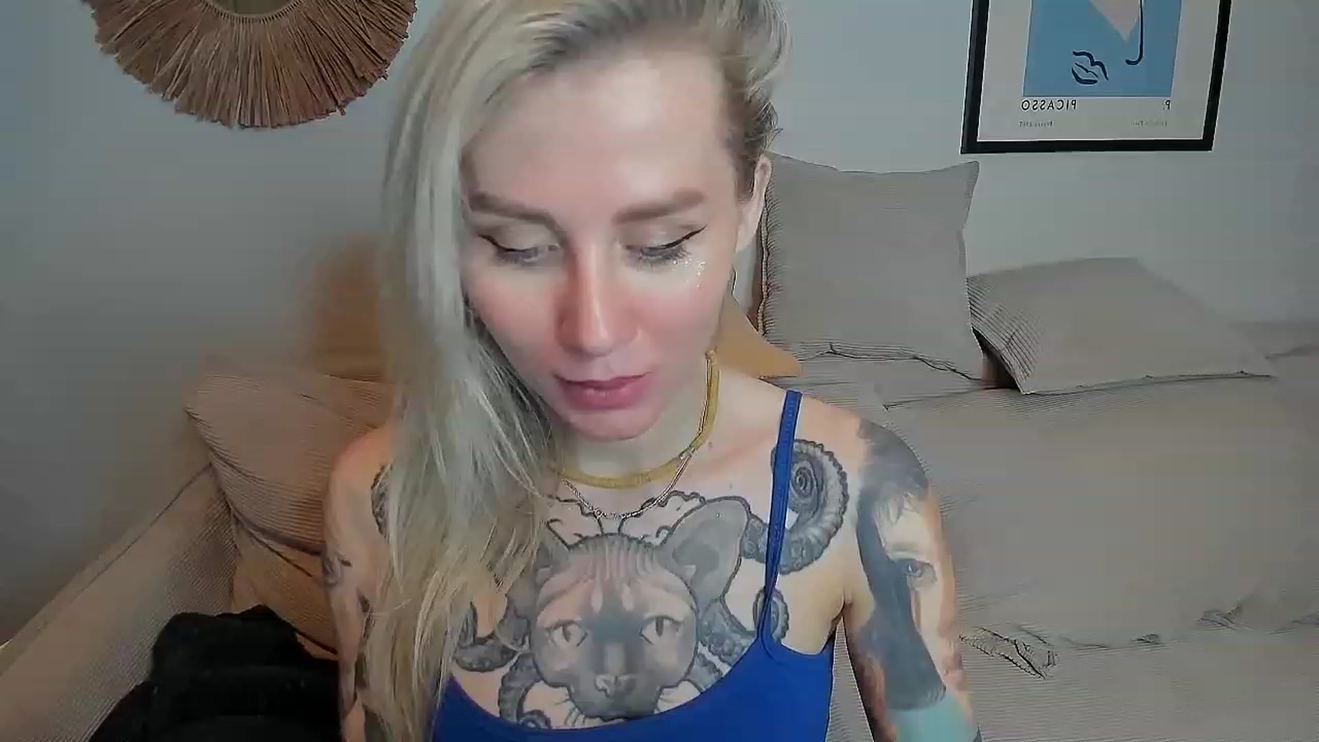 Gallery image thumbnail from Alexa_Smithhh's myfreecams stream on, 10/17/2023, 20:20 image 10 of 20