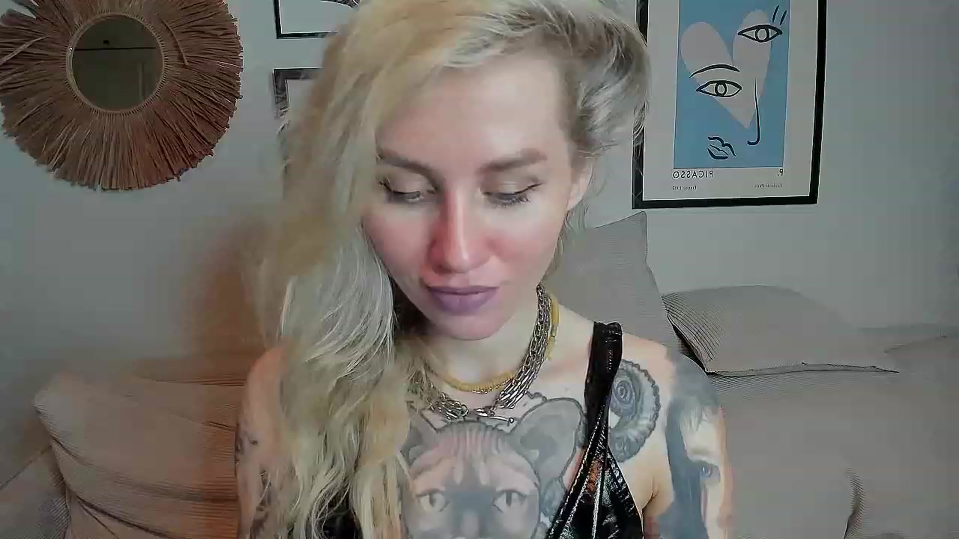 Gallery image thumbnail from Alexa_Smithhh's myfreecams stream on, 10/19/2023, 18:56 image 20 of 20