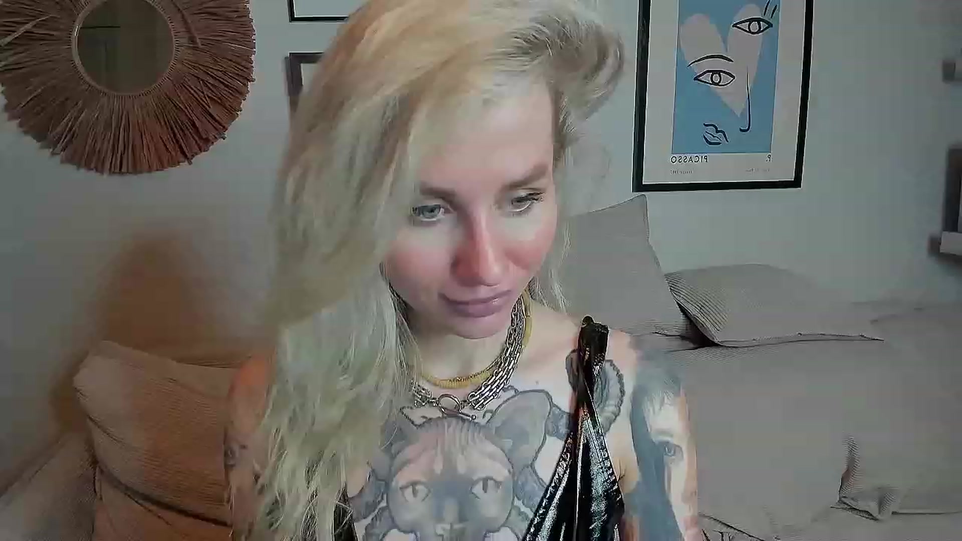 Gallery image thumbnail from Alexa_Smithhh's myfreecams stream on, 10/19/2023, 22:17 image 10 of 20