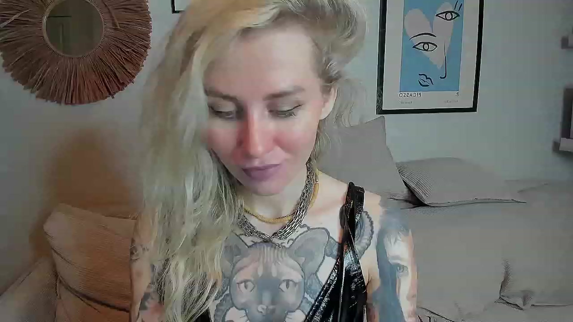 Gallery image thumbnail from Alexa_Smithhh's myfreecams stream on, 10/19/2023, 22:17 image 7 of 20