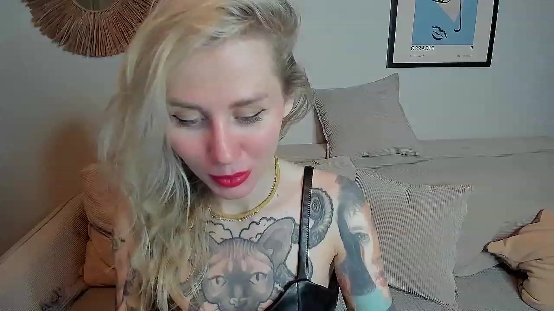 Gallery image thumbnail from Alexa_Smithhh's myfreecams stream on, 10/20/2023, 19:35 image 10 of 20