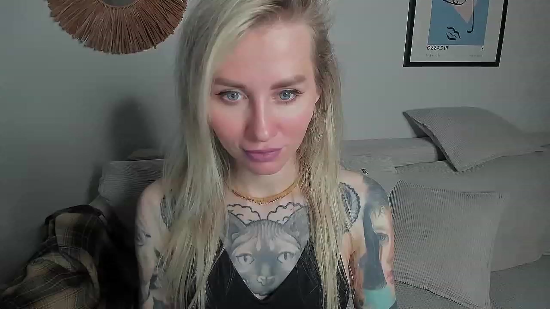 Gallery image thumbnail from Alexa_Smithhh's myfreecams stream on, 10/23/2023, 18:47 image 5 of 20