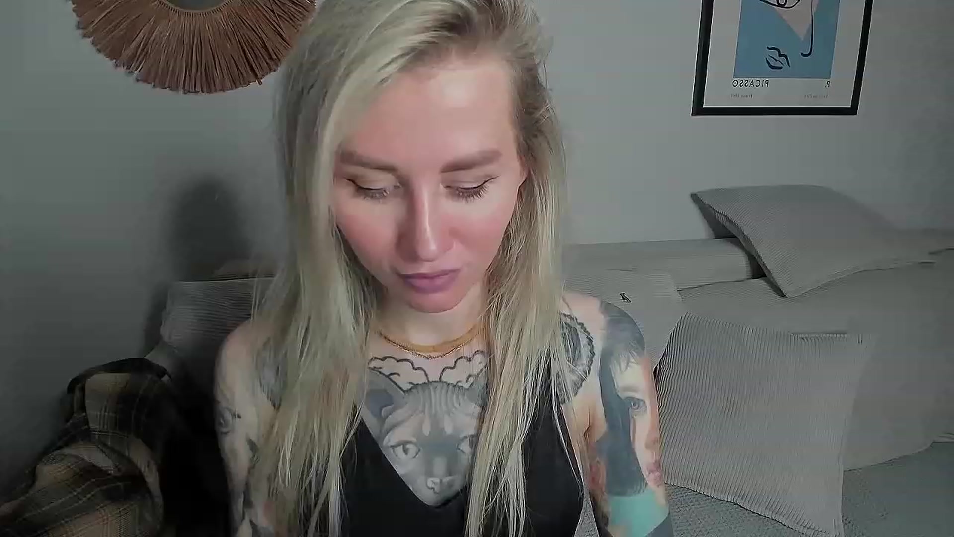 Gallery image thumbnail from Alexa_Smithhh's myfreecams stream on, 10/23/2023, 18:47 image 6 of 20