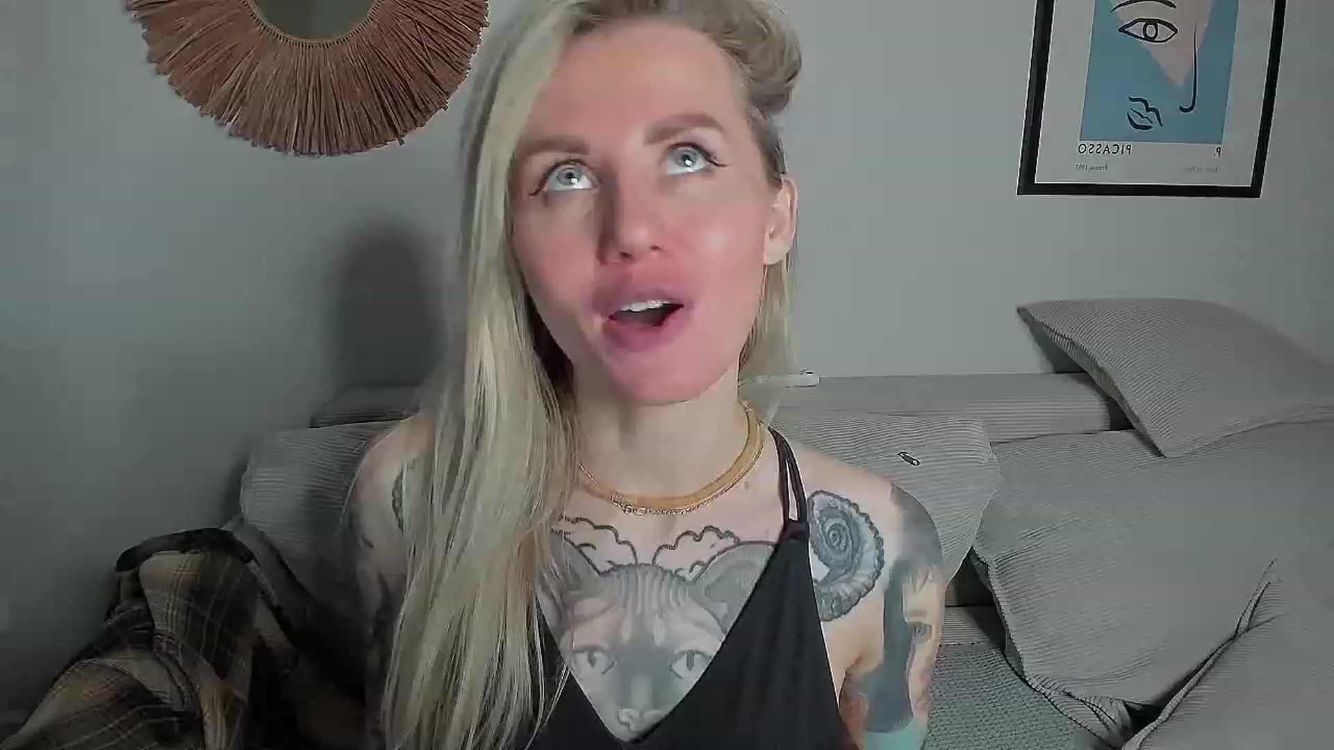 Gallery image thumbnail from Alexa_Smithhh's myfreecams stream on, 10/23/2023, 20:09 image 5 of 20