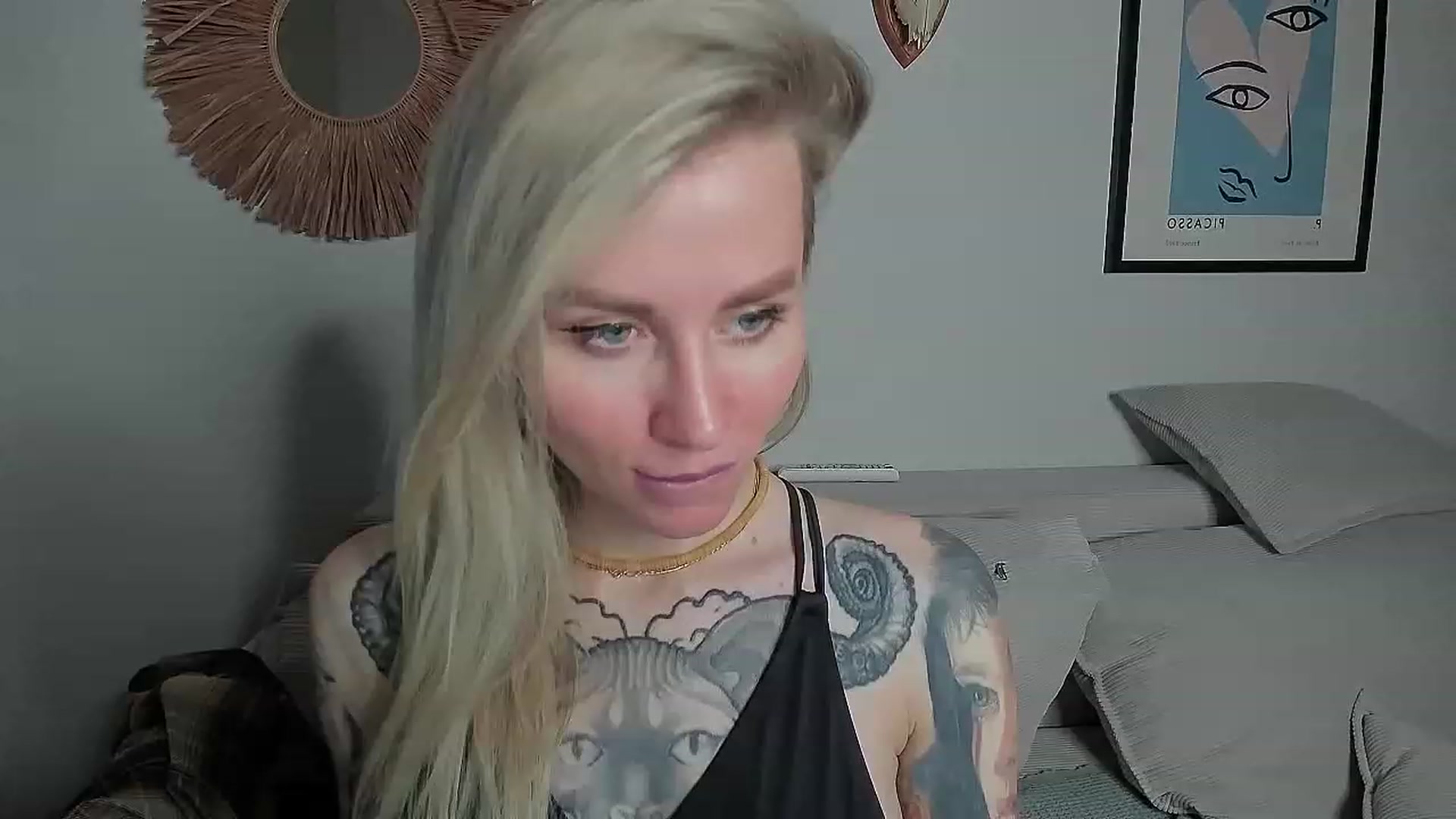 Gallery image thumbnail from Alexa_Smithhh's myfreecams stream on, 10/23/2023, 20:09 image 9 of 20