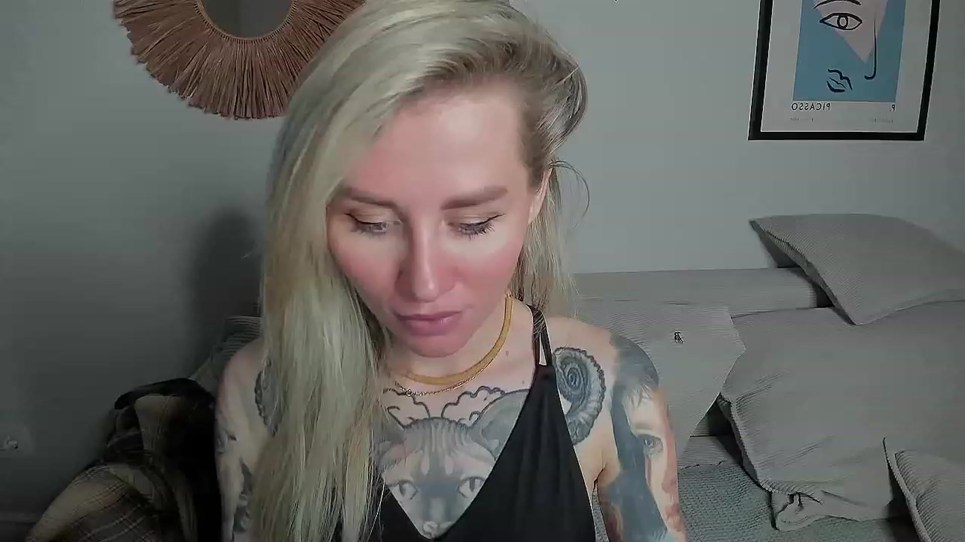 Gallery image thumbnail from Alexa_Smithhh's myfreecams stream on, 10/23/2023, 20:28 image 9 of 20