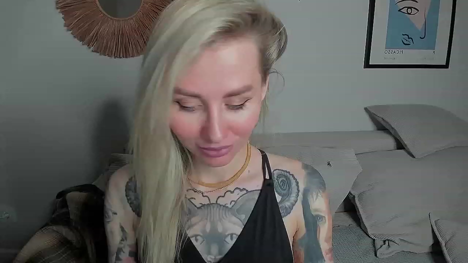 Gallery image thumbnail from Alexa_Smithhh's myfreecams stream on, 10/23/2023, 20:28 image 1 of 20