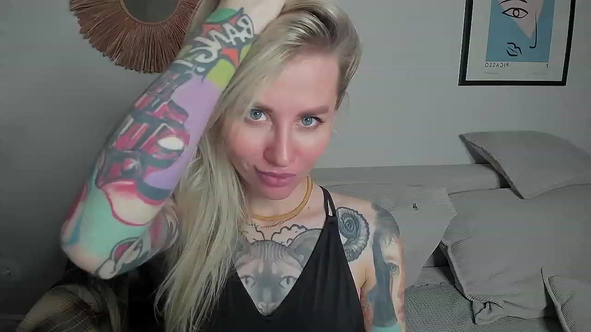 Gallery image thumbnail from Alexa_Smithhh's myfreecams stream on, 10/23/2023, 20:28 image 13 of 20