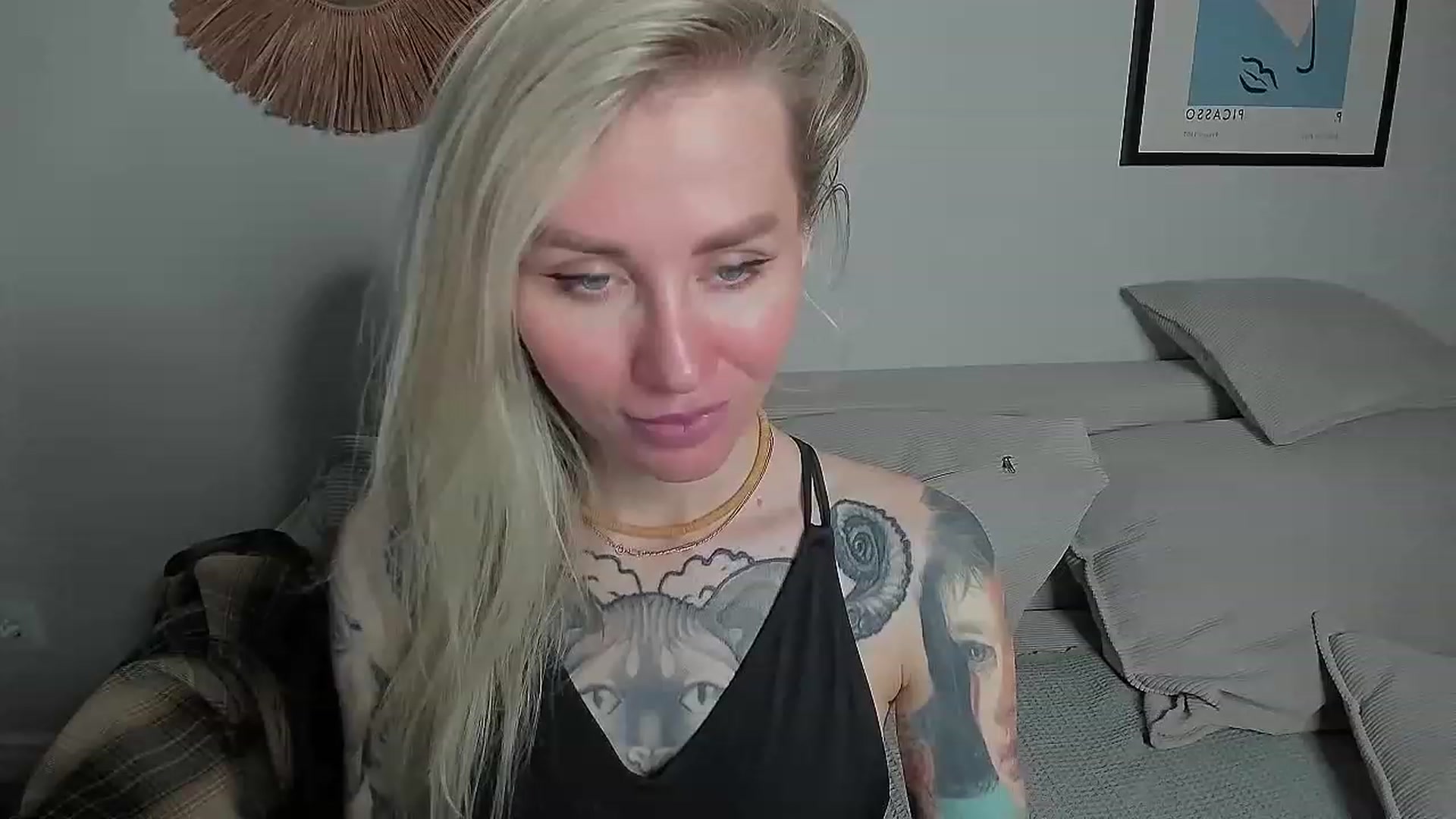 Gallery image thumbnail from Alexa_Smithhh's myfreecams stream on, 10/23/2023, 20:28 image 15 of 20
