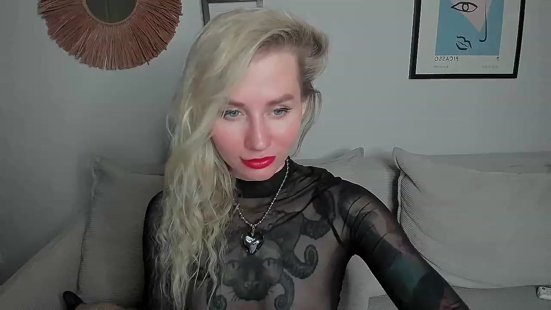 Gallery image thumbnail from Alexa_Smithhh's myfreecams stream on, 10/26/2023, 19:04 image 15 of 20