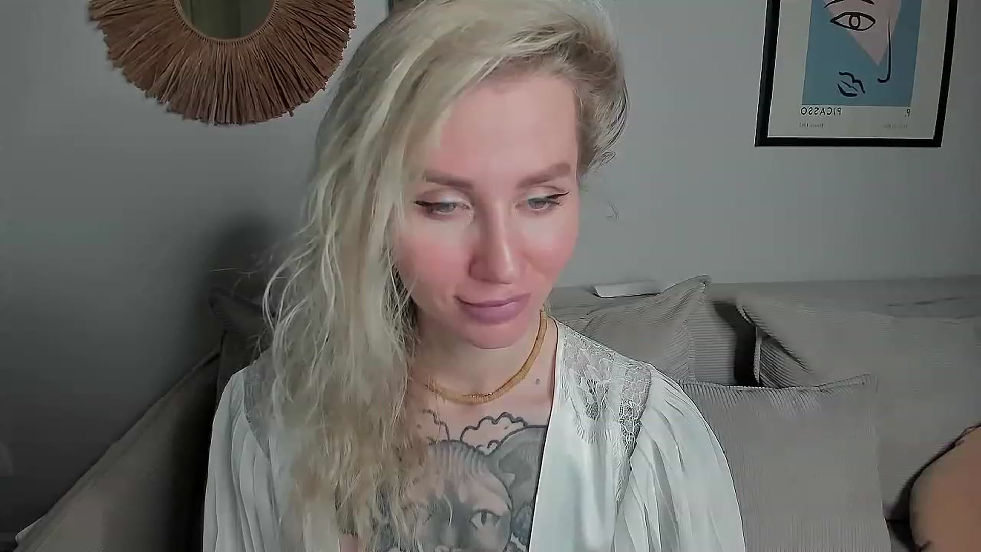 Gallery image thumbnail from Alexa_Smithhh's myfreecams stream on, 10/27/2023, 21:00 image 17 of 20