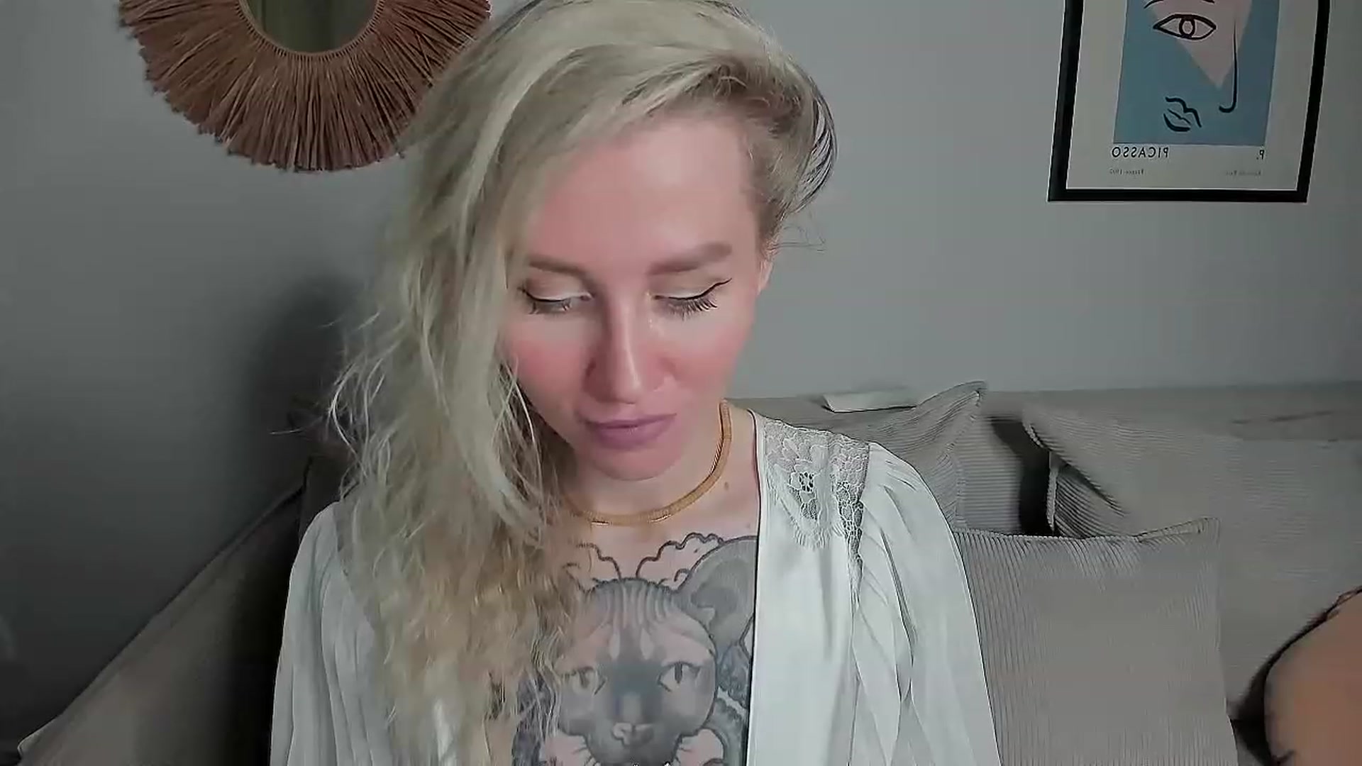 Gallery image thumbnail from Alexa_Smithhh's myfreecams stream on, 10/27/2023, 21:00 image 16 of 20