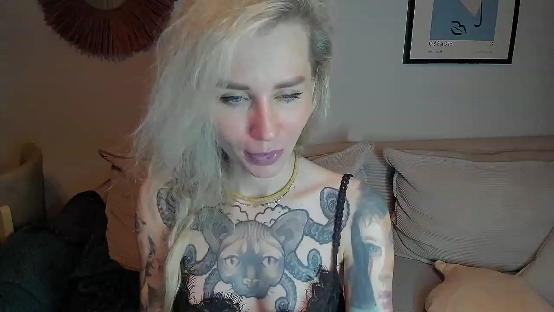 Gallery image thumbnail from Alexa_Smithhh's myfreecams stream on, 10/29/2023, 20:02 image 2 of 20