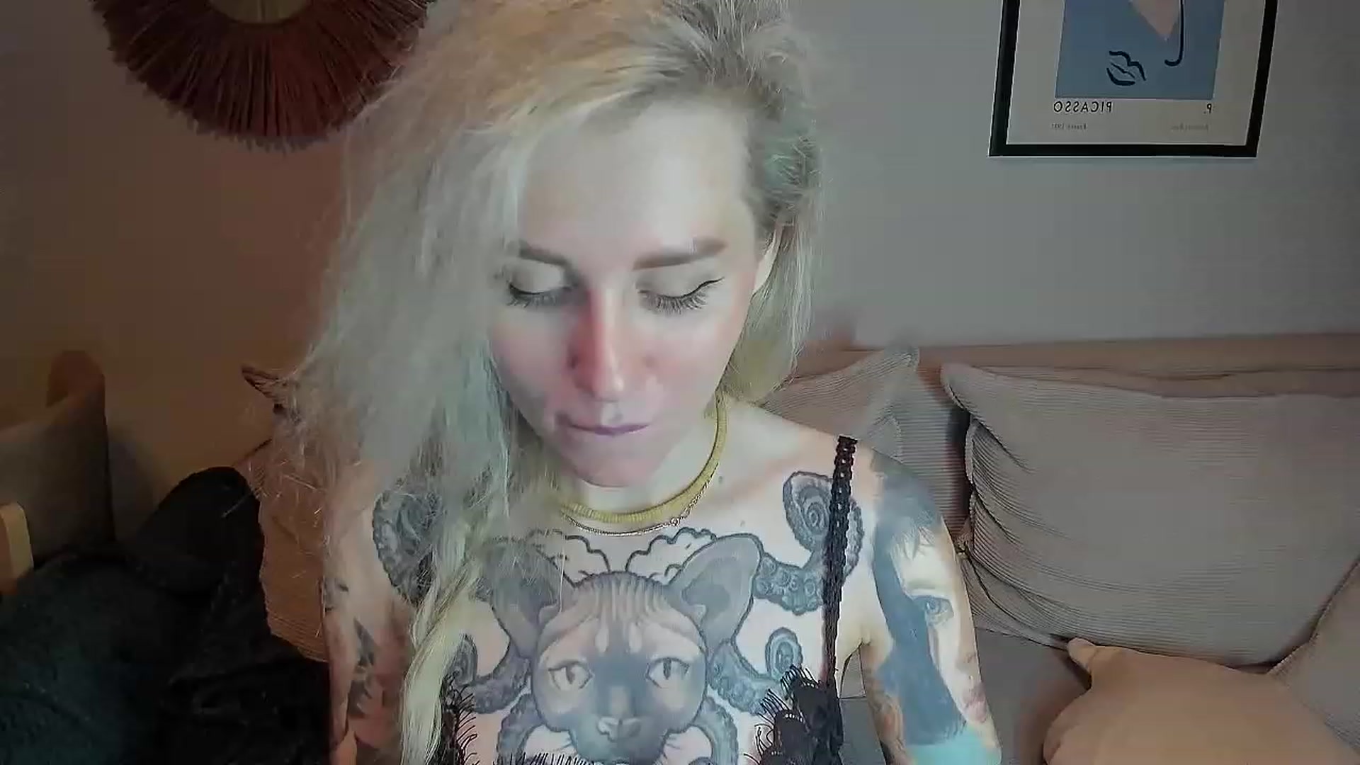 Gallery image thumbnail from Alexa_Smithhh's myfreecams stream on, 10/29/2023, 20:02 image 5 of 20