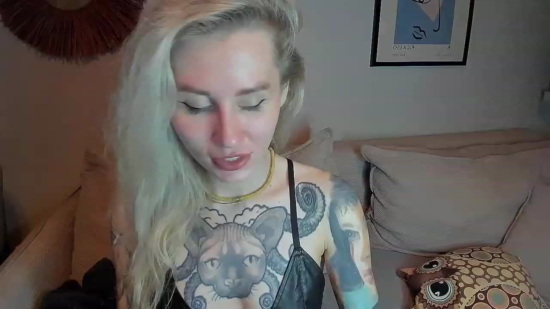 Gallery image thumbnail from Alexa_Smithhh's myfreecams stream on, 10/30/2023, 21:23 image 10 of 20