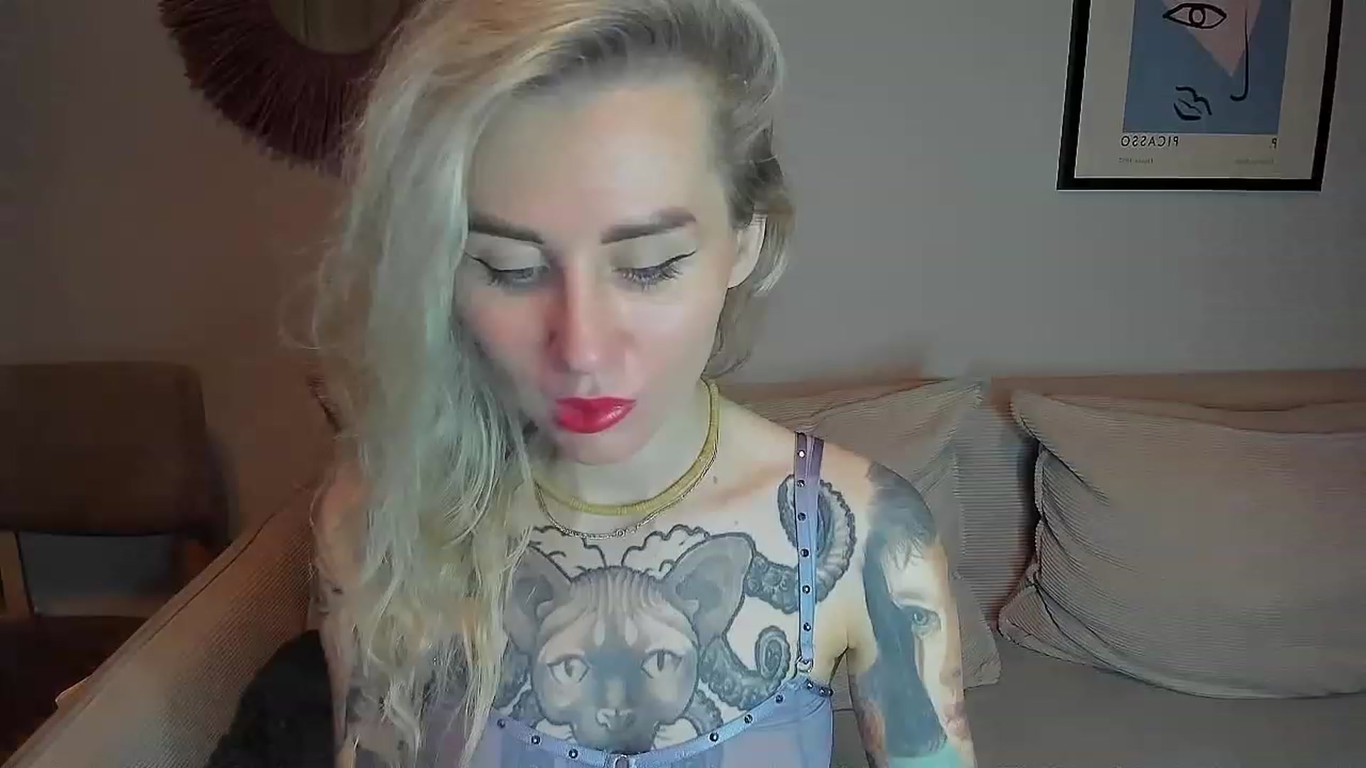 Gallery image thumbnail from Alexa_Smithhh's myfreecams stream on, 11/02/2023, 18:56 image 3 of 20