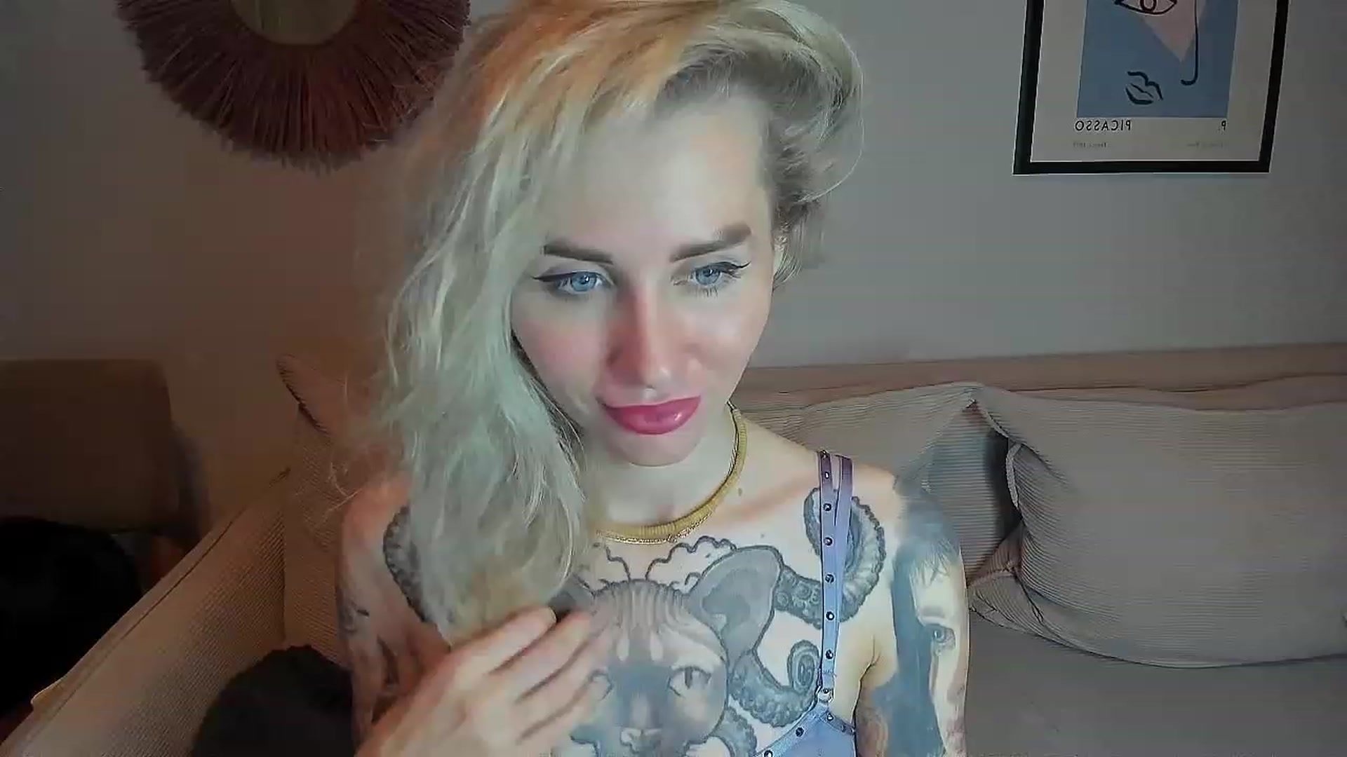 Gallery image thumbnail from Alexa_Smithhh's myfreecams stream on, 11/02/2023, 21:12 image 12 of 20