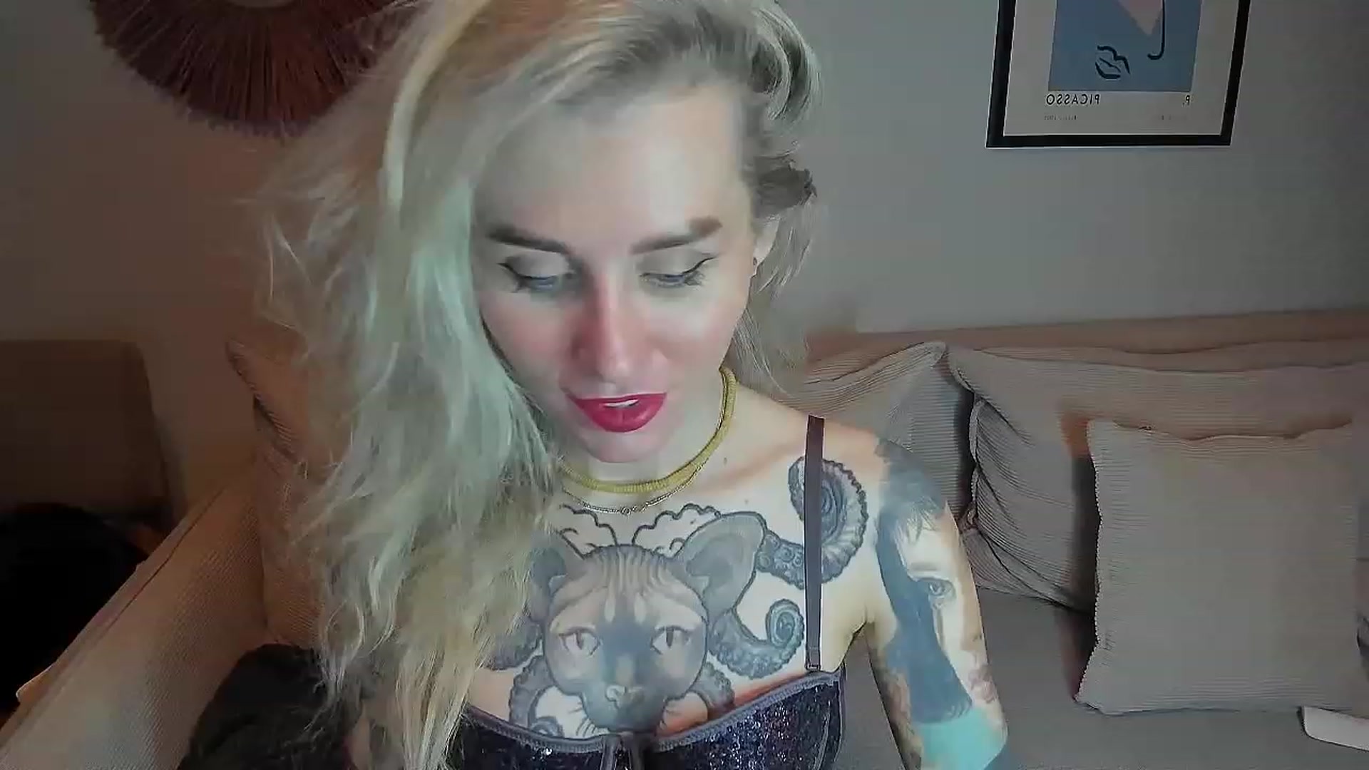 Gallery image thumbnail from Alexa_Smithhh's myfreecams stream on, 11/03/2023, 18:58 image 18 of 20