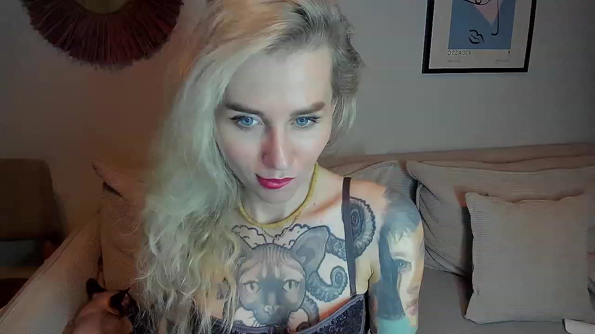 Gallery image thumbnail from Alexa_Smithhh's myfreecams stream on, 11/03/2023, 21:00 image 3 of 20