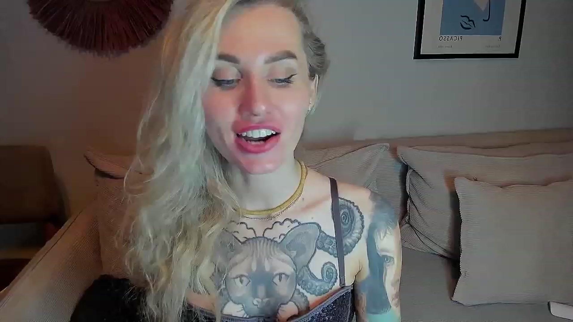 Gallery image thumbnail from Alexa_Smithhh's myfreecams stream on, 11/03/2023, 22:36 image 10 of 20