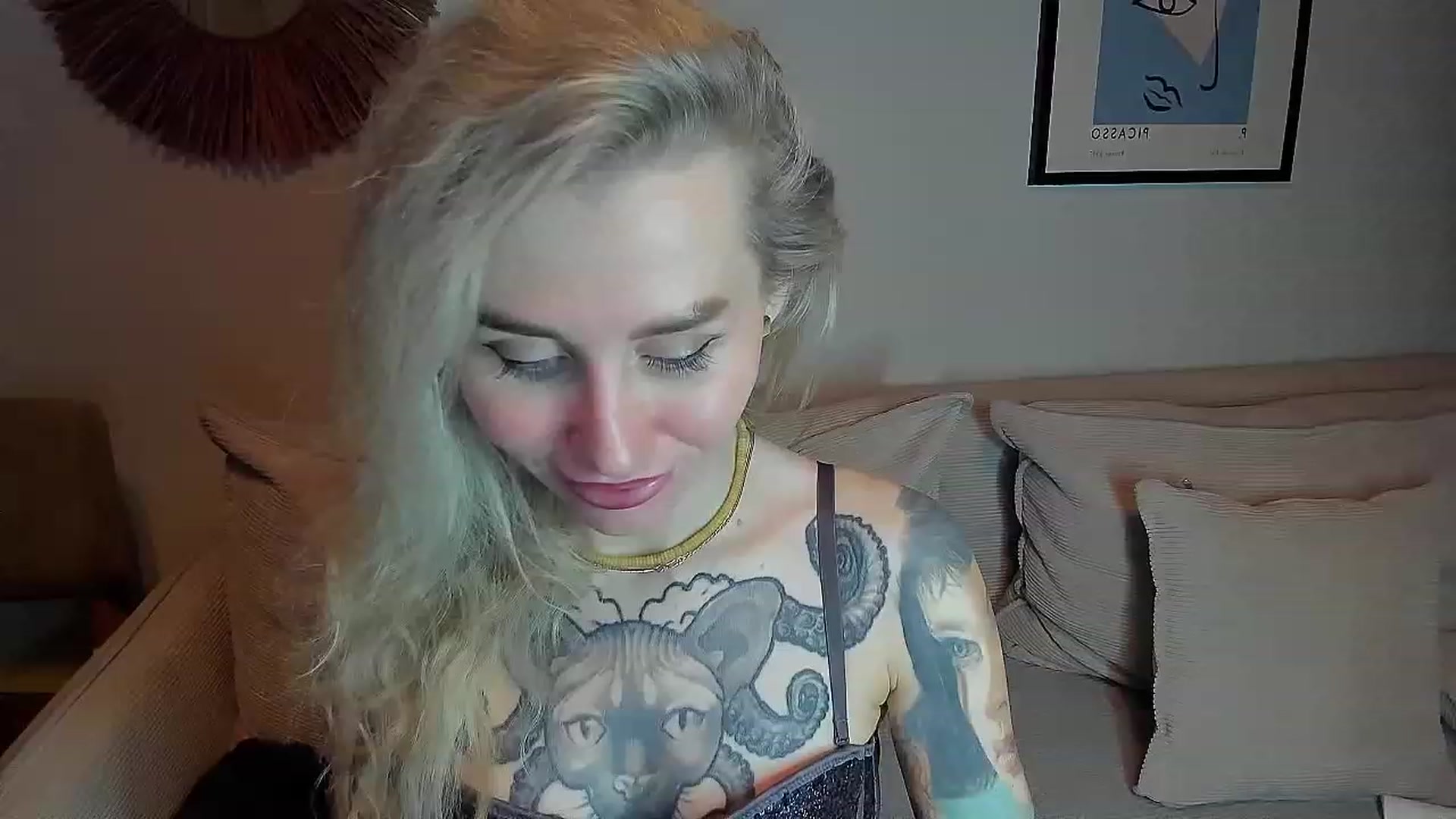 Gallery image thumbnail from Alexa_Smithhh's myfreecams stream on, 11/03/2023, 22:36 image 15 of 20