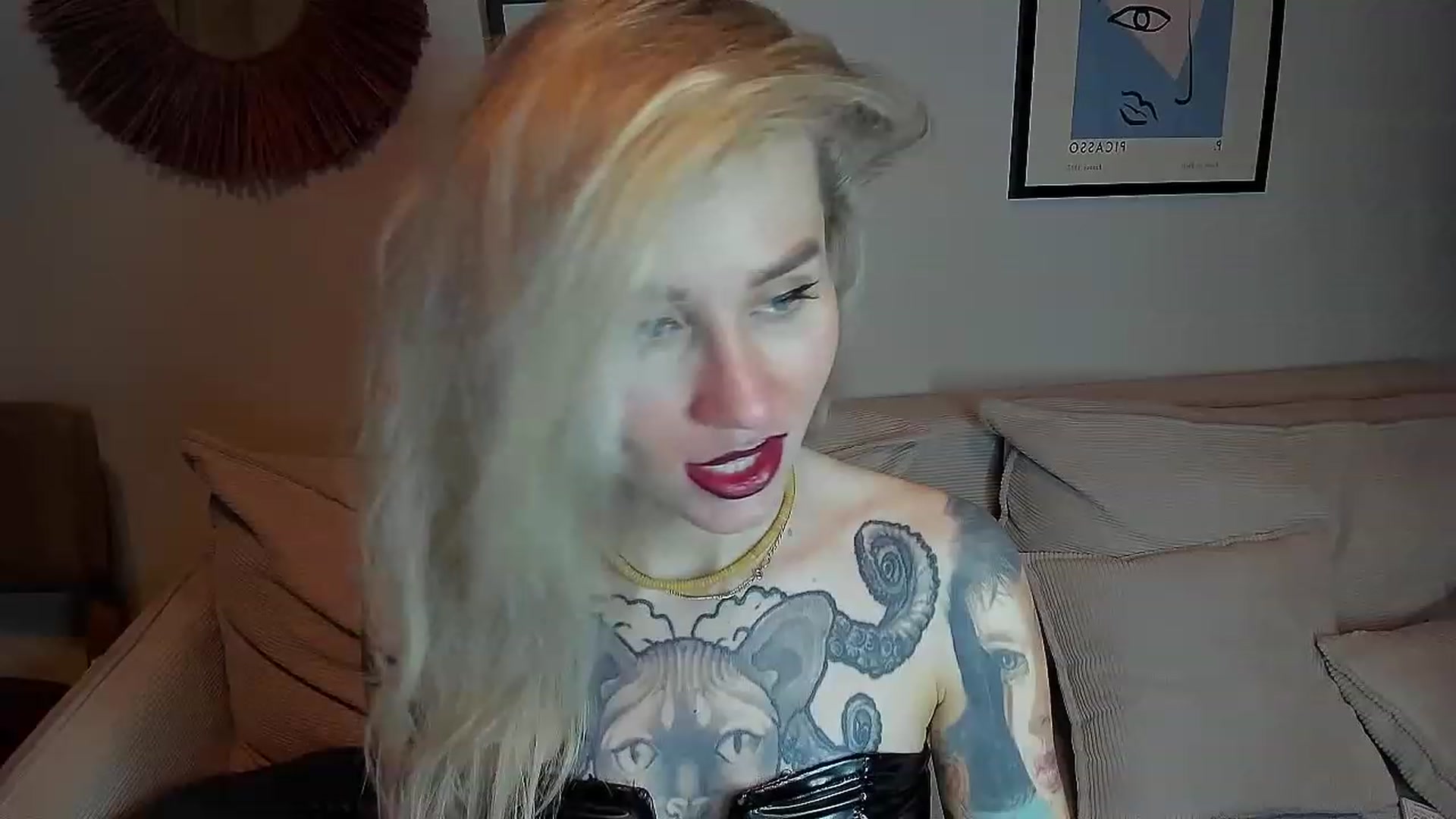 Gallery image thumbnail from Alexa_Smithhh's myfreecams stream on, 11/06/2023, 19:41 image 12 of 20