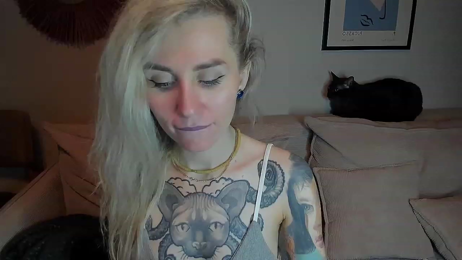 Gallery image thumbnail from Alexa_Smithhh's myfreecams stream on, 11/07/2023, 18:56 image 17 of 20