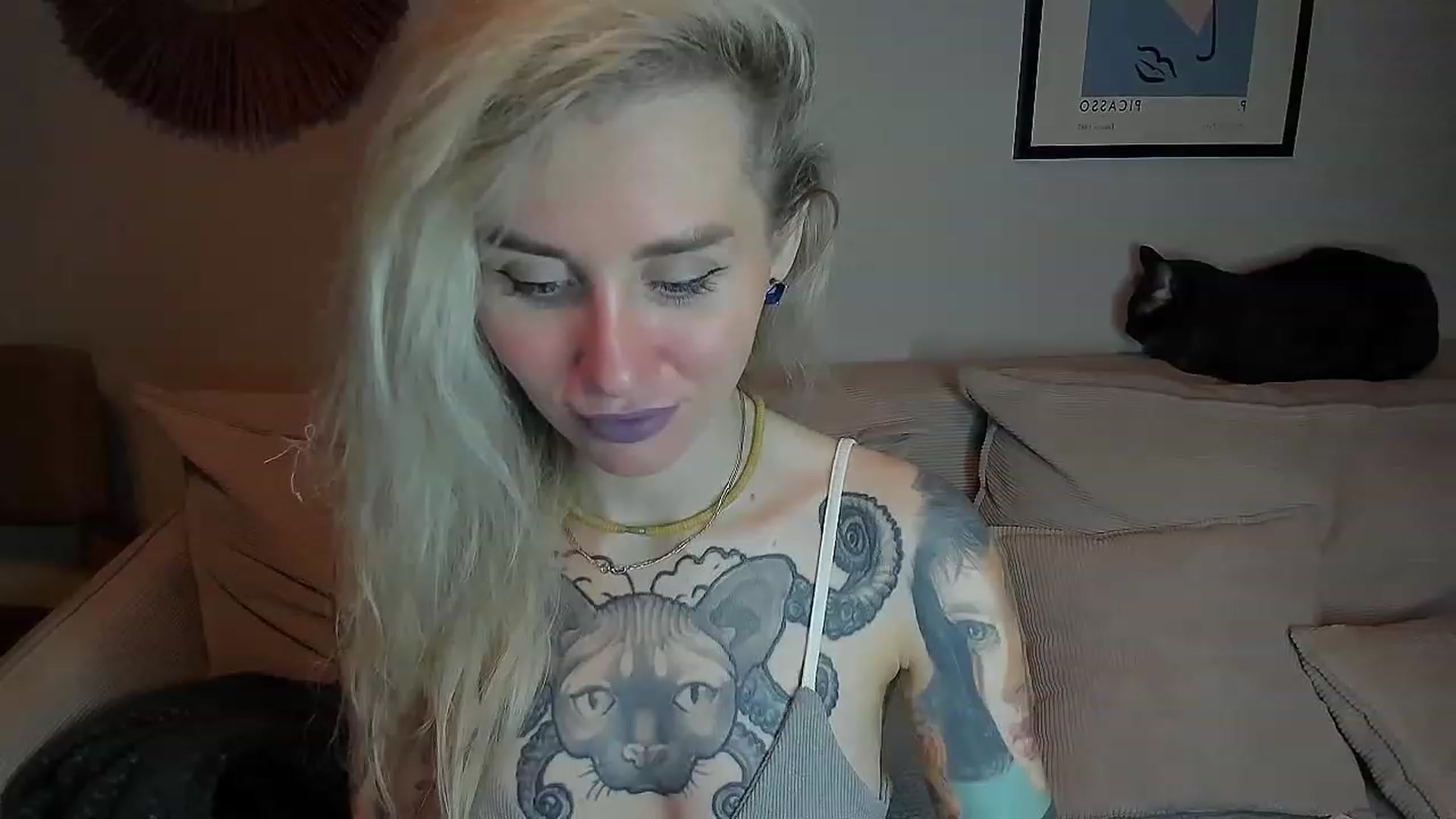 Gallery image thumbnail from Alexa_Smithhh's myfreecams stream on, 11/07/2023, 18:56 image 9 of 20