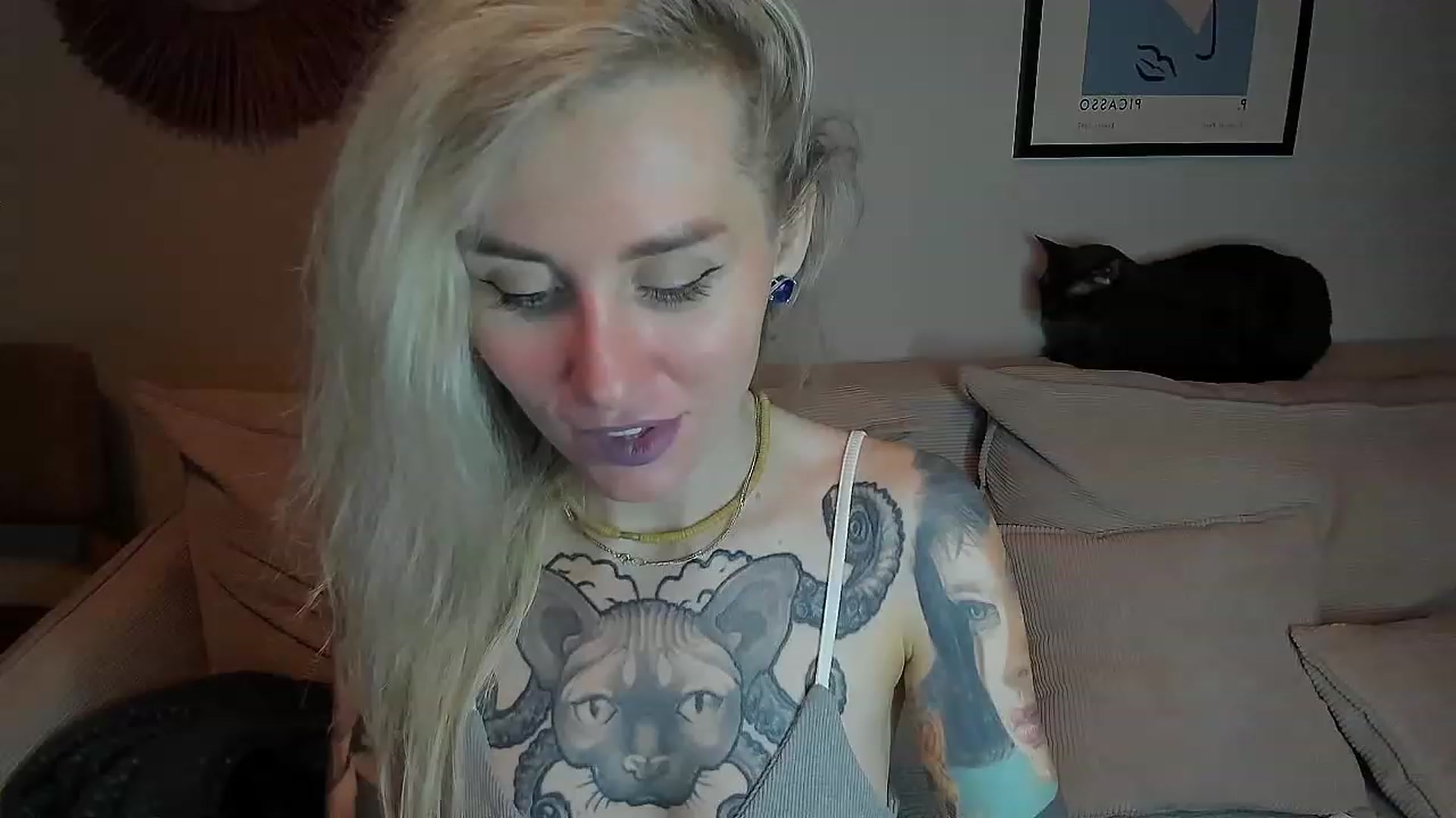 Gallery image thumbnail from Alexa_Smithhh's myfreecams stream on, 11/07/2023, 18:56 image 16 of 20