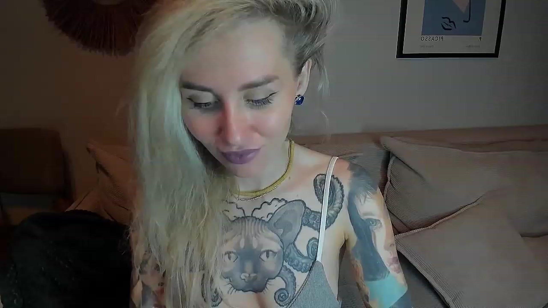 Gallery image thumbnail from Alexa_Smithhh's myfreecams stream on, 11/07/2023, 22:13 image 3 of 20