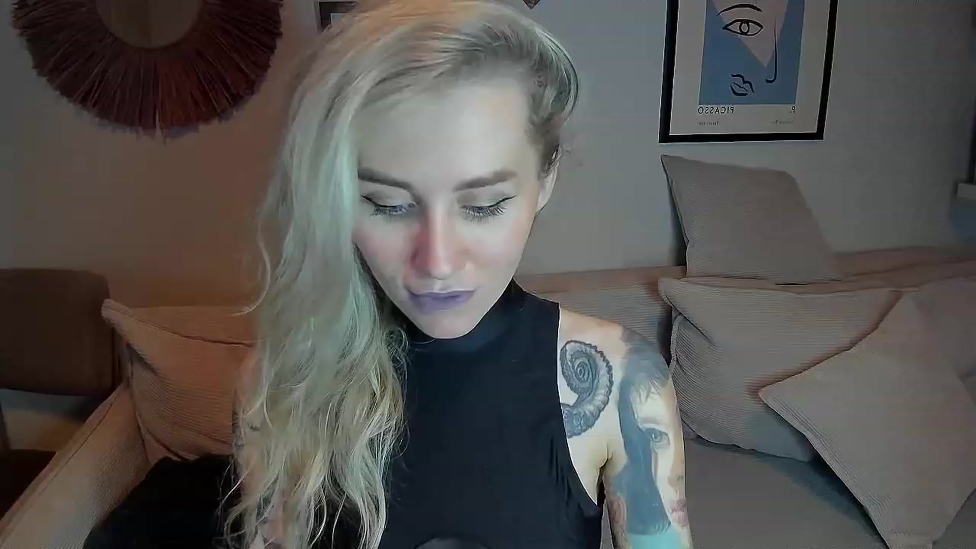 Gallery image thumbnail from Alexa_Smithhh's myfreecams stream on, 11/12/2023, 18:13 image 2 of 20