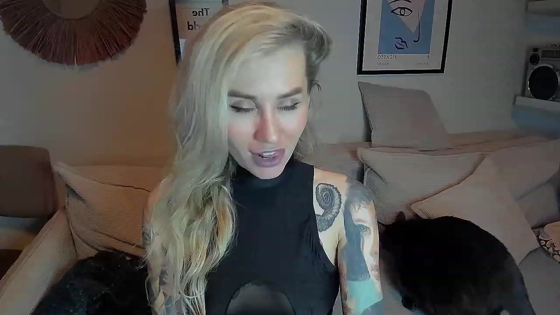 Gallery image thumbnail from Alexa_Smithhh's myfreecams stream on, 11/12/2023, 18:59 image 15 of 20