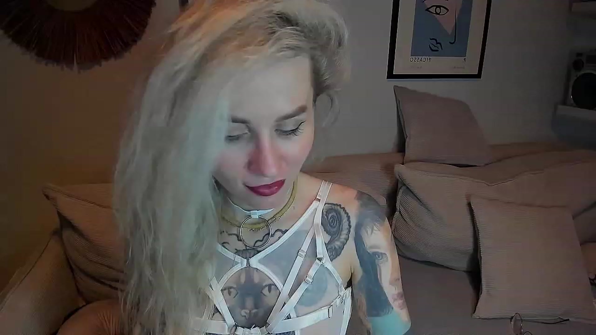 Gallery image thumbnail from Alexa_Smithhh's myfreecams stream on, 11/13/2023, 20:22 image 20 of 20