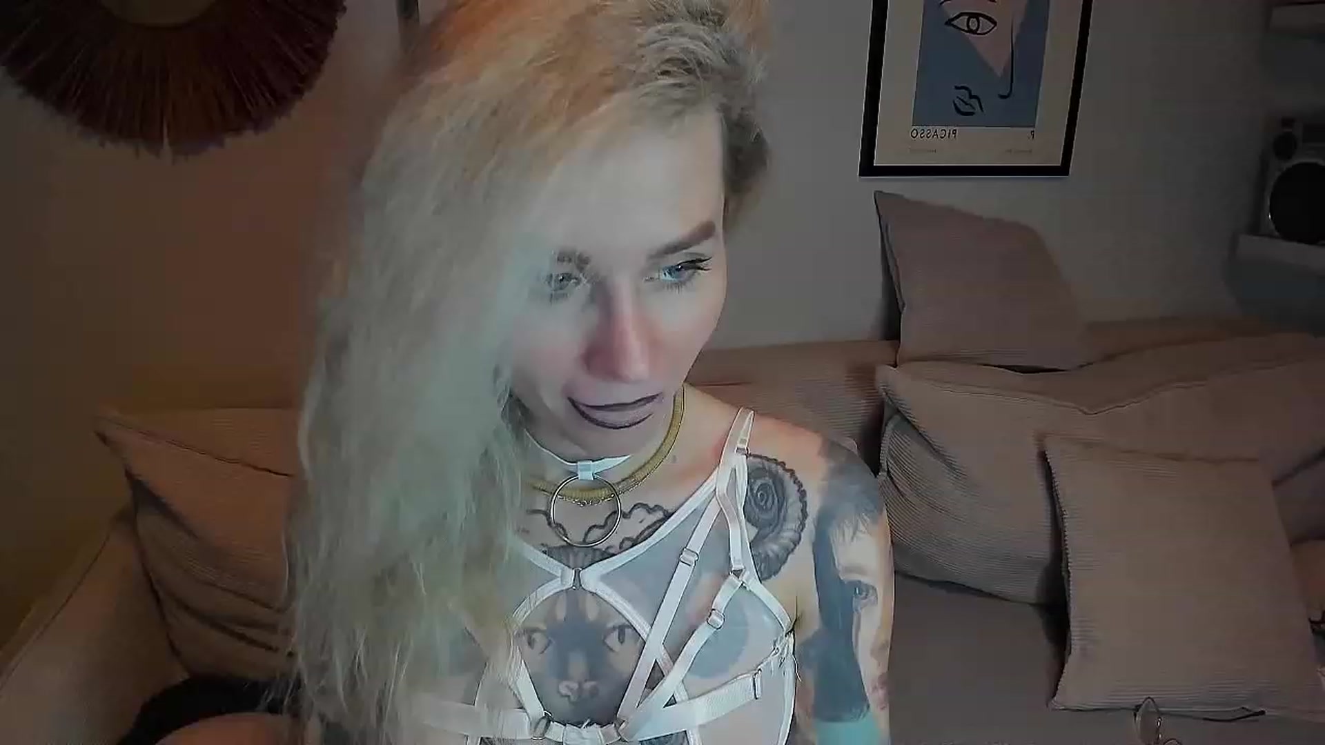 Gallery image thumbnail from Alexa_Smithhh's myfreecams stream on, 11/13/2023, 20:22 image 13 of 20