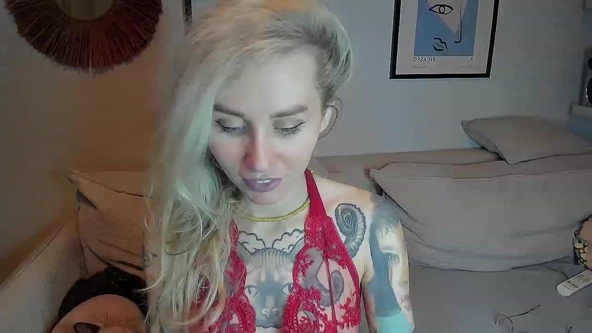 Gallery image thumbnail from Alexa_Smithhh's myfreecams stream on, 11/16/2023, 18:43 image 13 of 20