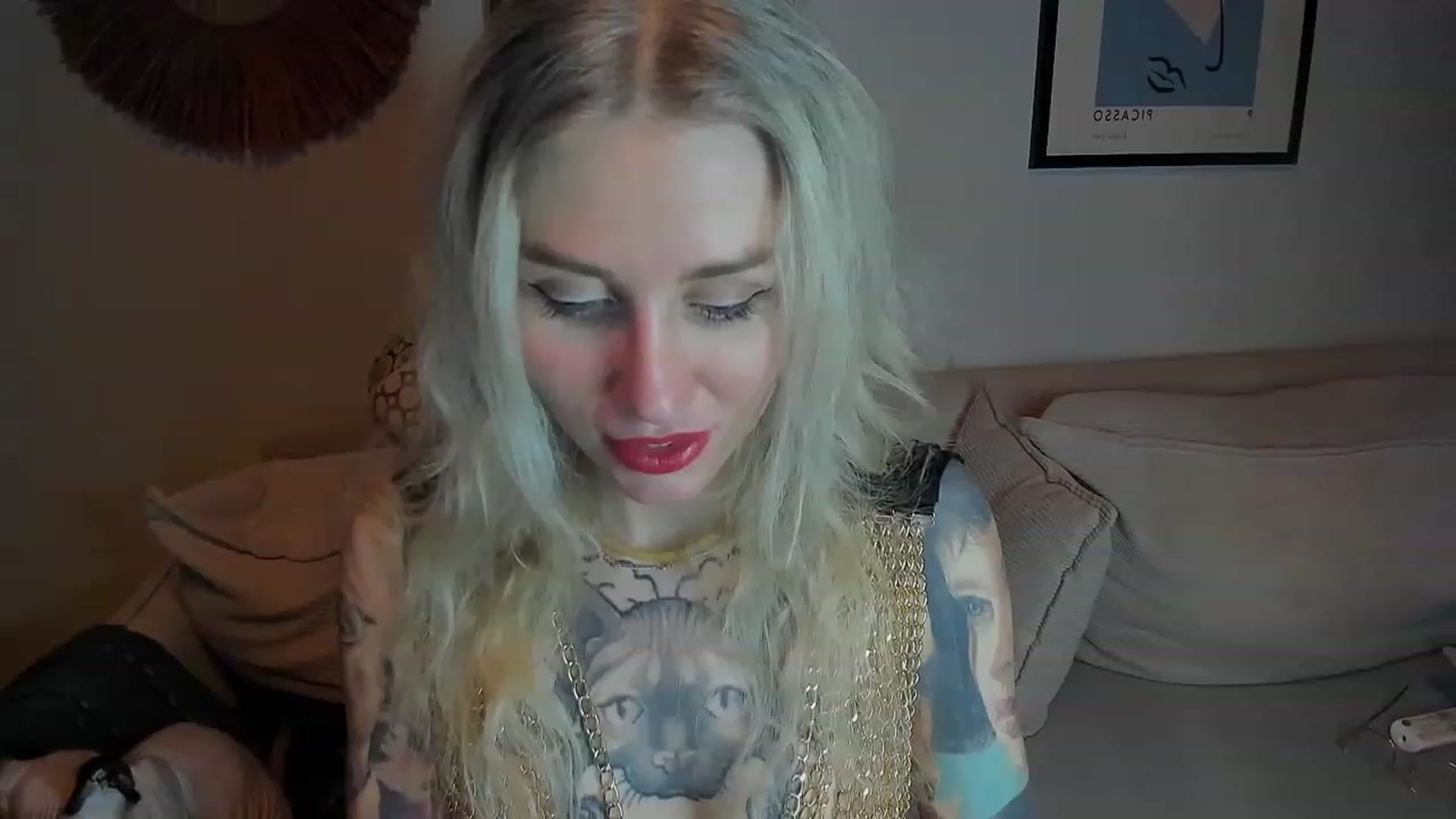 Gallery image thumbnail from Alexa_Smithhh's myfreecams stream on, 12/04/2023, 17:38 image 4 of 20