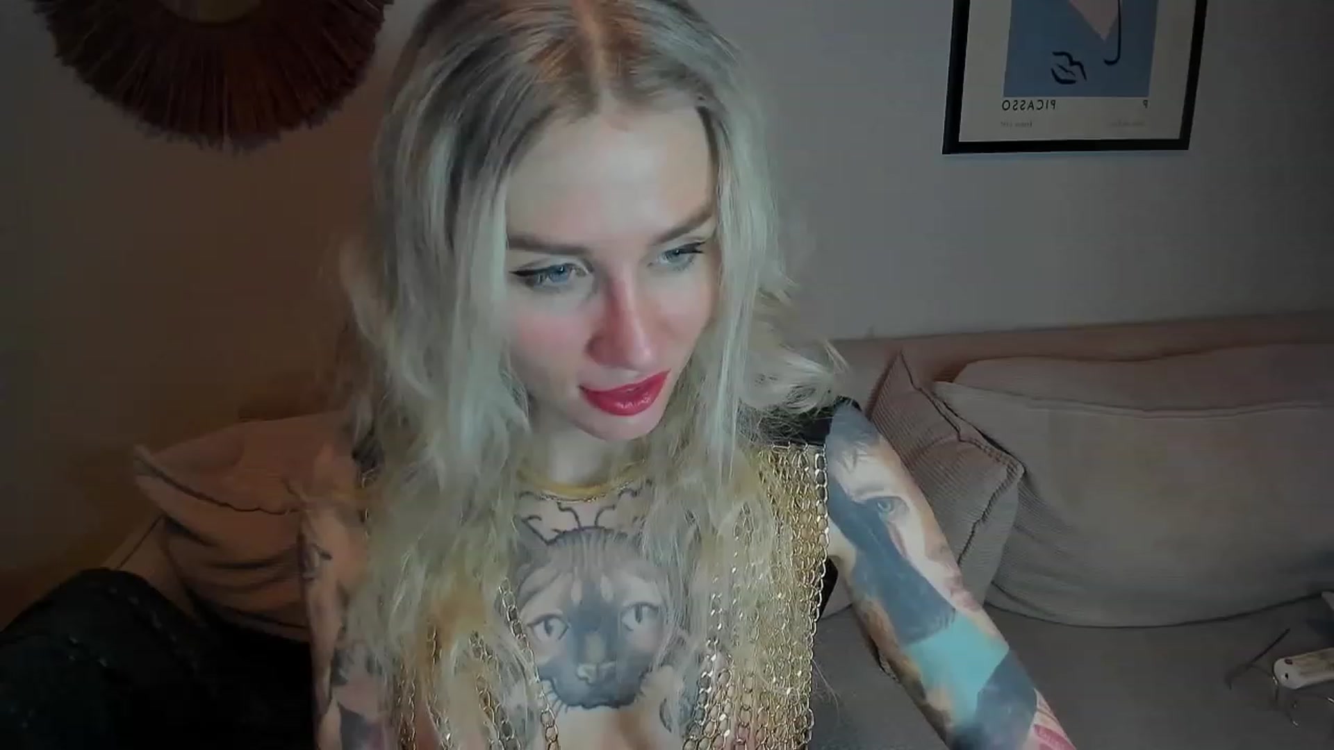 Gallery image thumbnail from Alexa_Smithhh's myfreecams stream on, 12/04/2023, 17:38 image 8 of 20