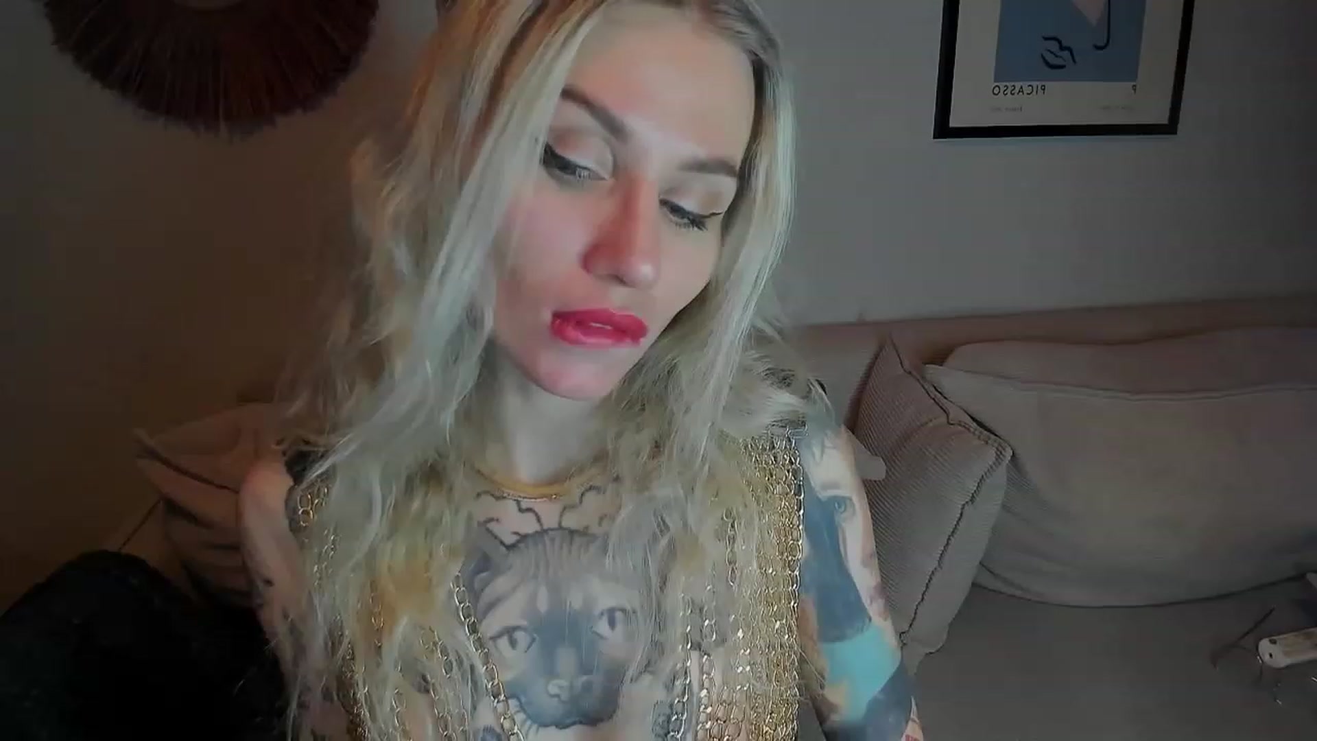Gallery image thumbnail from Alexa_Smithhh's myfreecams stream on, 12/04/2023, 17:38 image 9 of 20