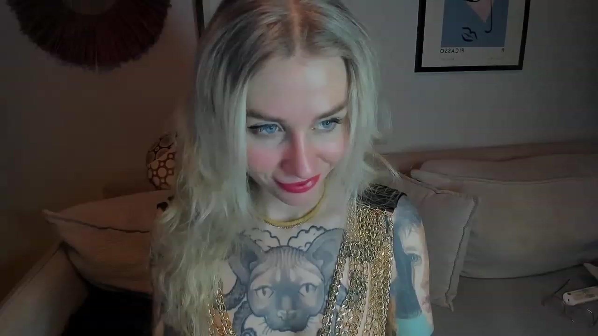 Gallery image thumbnail from Alexa_Smithhh's myfreecams stream on, 12/04/2023, 18:11 image 12 of 20