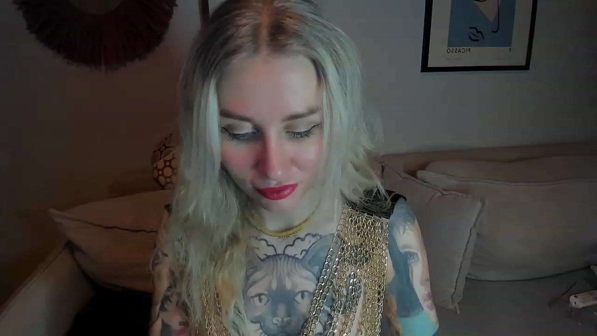Gallery image thumbnail from Alexa_Smithhh's myfreecams stream on, 12/04/2023, 18:11 image 8 of 20