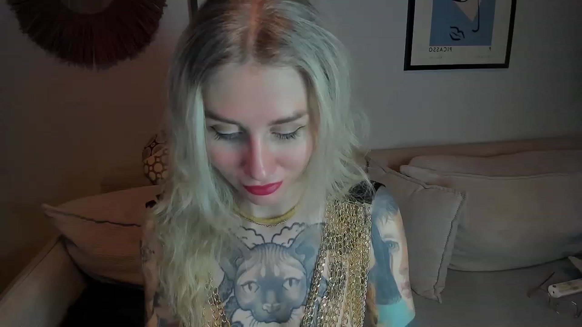 Gallery image thumbnail from Alexa_Smithhh's myfreecams stream on, 12/04/2023, 18:11 image 16 of 20