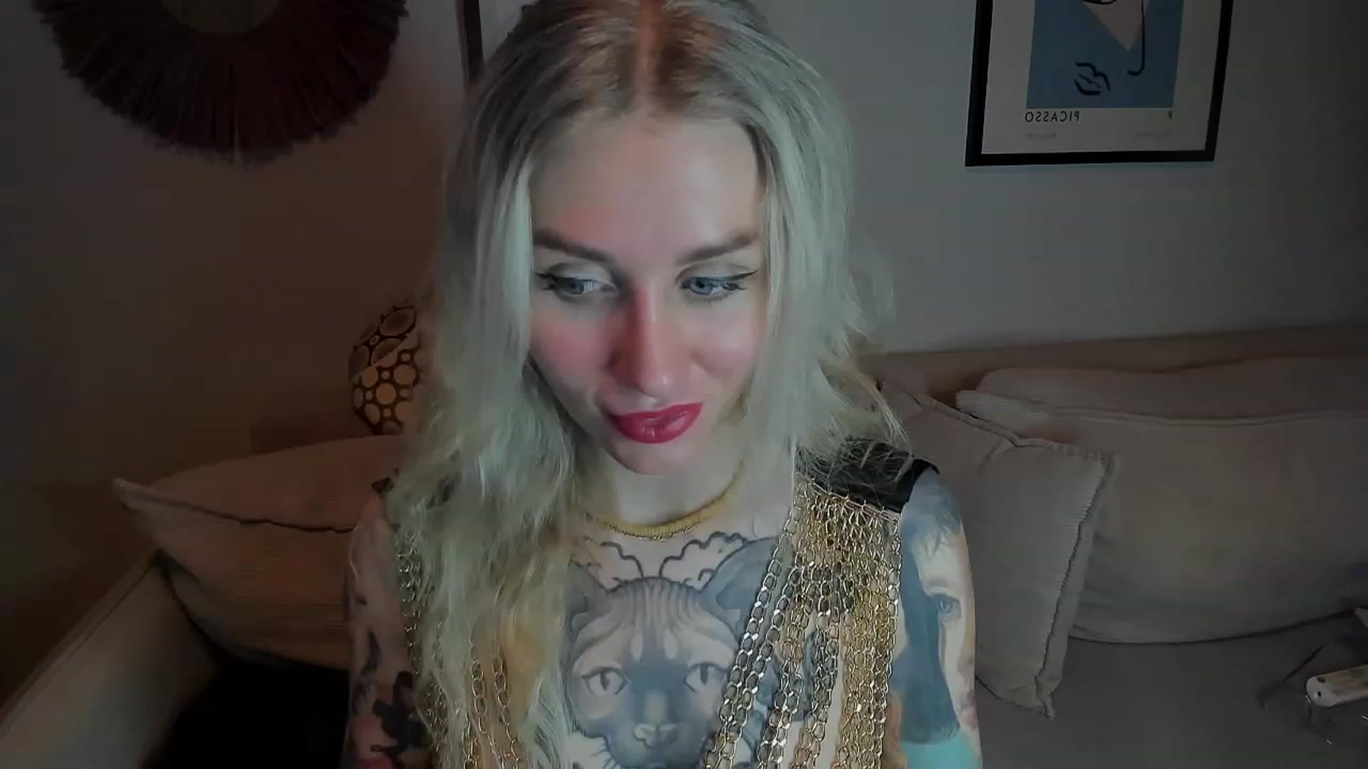 Gallery image thumbnail from Alexa_Smithhh's myfreecams stream on, 12/04/2023, 18:11 image 5 of 20