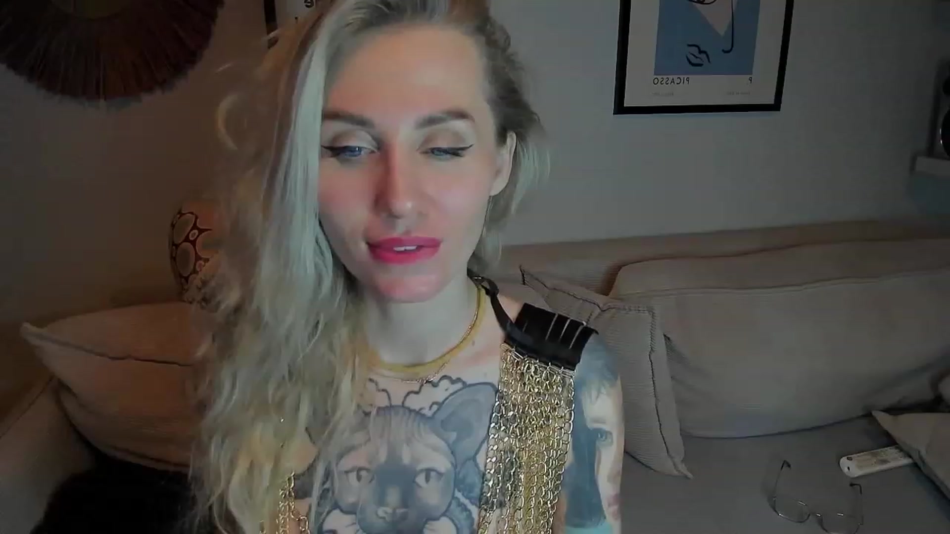 Gallery image thumbnail from Alexa_Smithhh's myfreecams stream on, 12/04/2023, 20:06 image 11 of 20