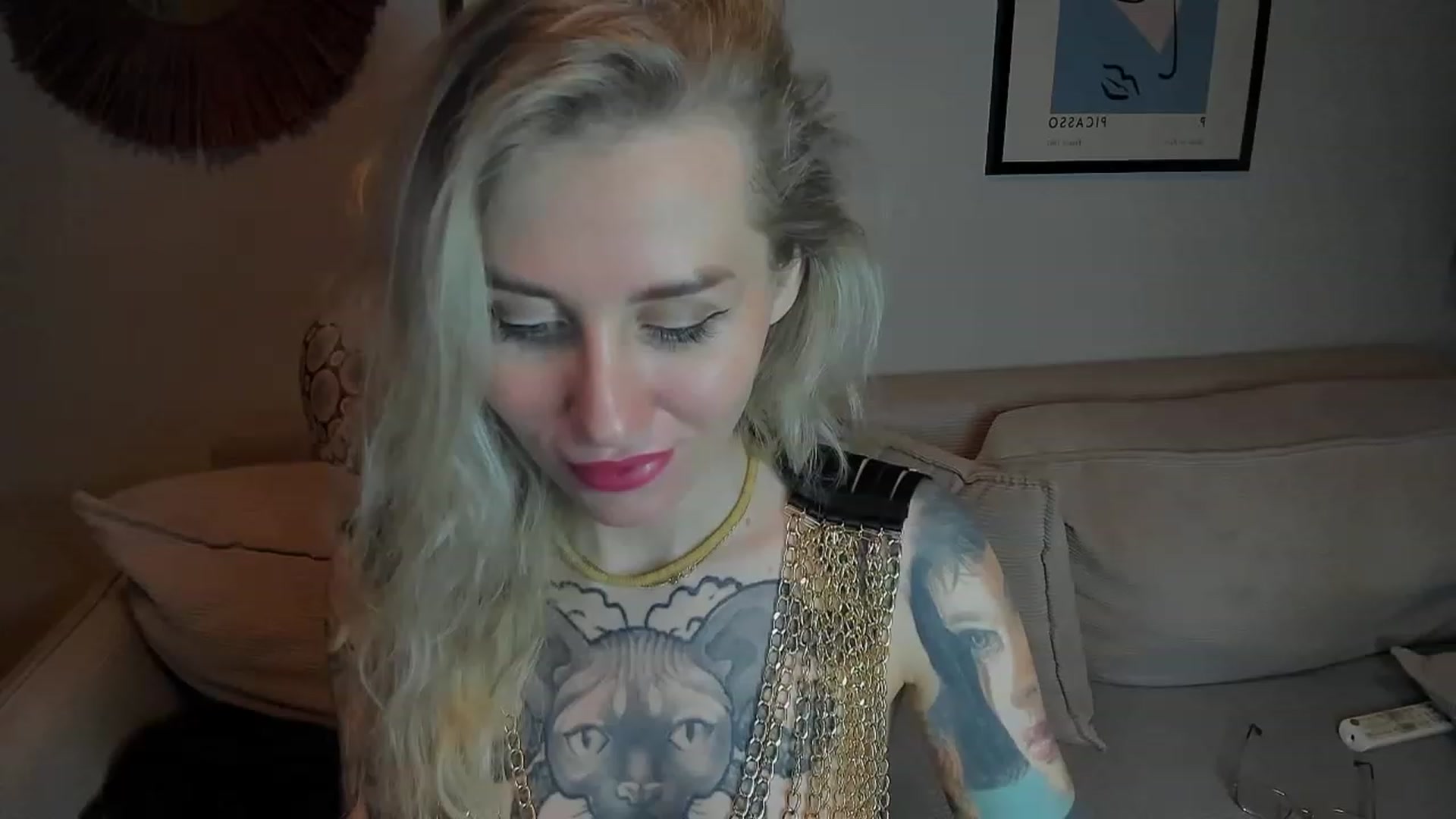 Gallery image thumbnail from Alexa_Smithhh's myfreecams stream on, 12/04/2023, 20:06 image 16 of 20