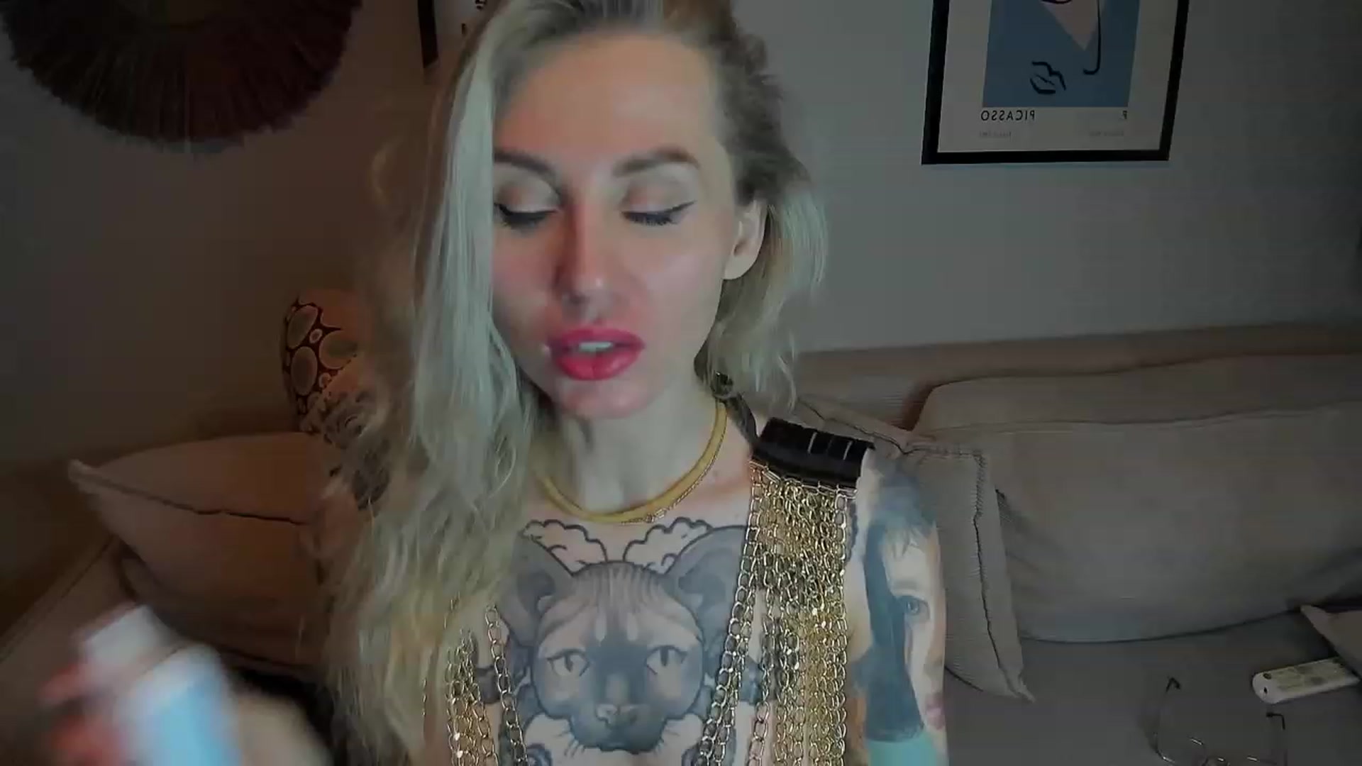 Gallery image thumbnail from Alexa_Smithhh's myfreecams stream on, 12/04/2023, 20:06 image 13 of 20