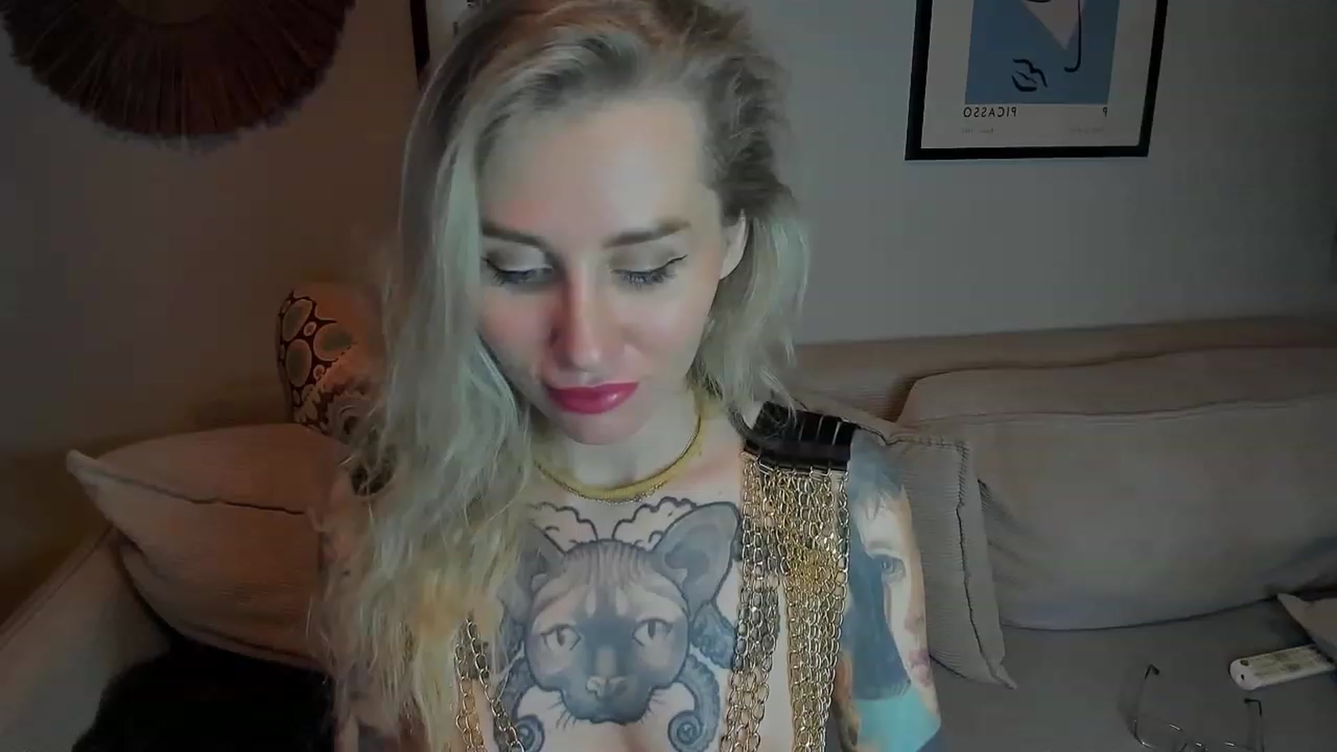 Gallery image thumbnail from Alexa_Smithhh's myfreecams stream on, 12/04/2023, 20:06 image 20 of 20