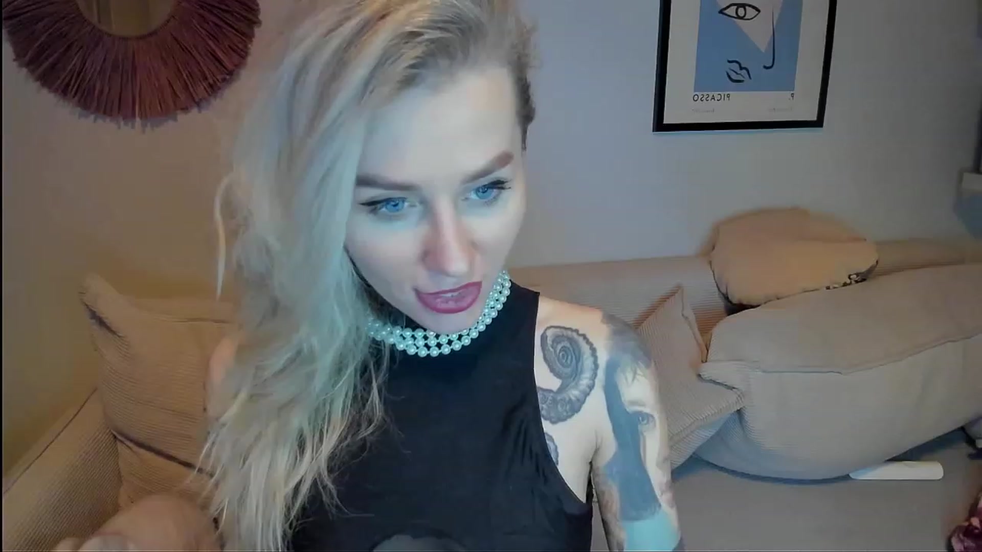 Gallery image thumbnail from Alexa_Smithhh's myfreecams stream on, 12/06/2023, 20:42 image 20 of 20