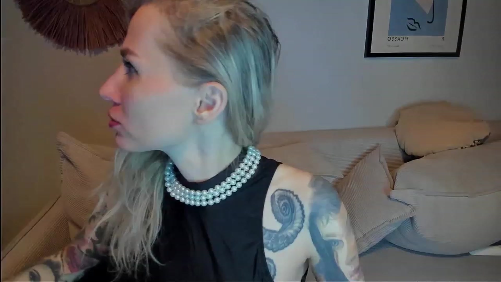 Gallery image thumbnail from Alexa_Smithhh's myfreecams stream on, 12/06/2023, 20:42 image 6 of 20